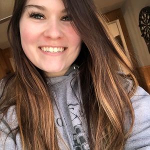 Meet your Posher, Nicole